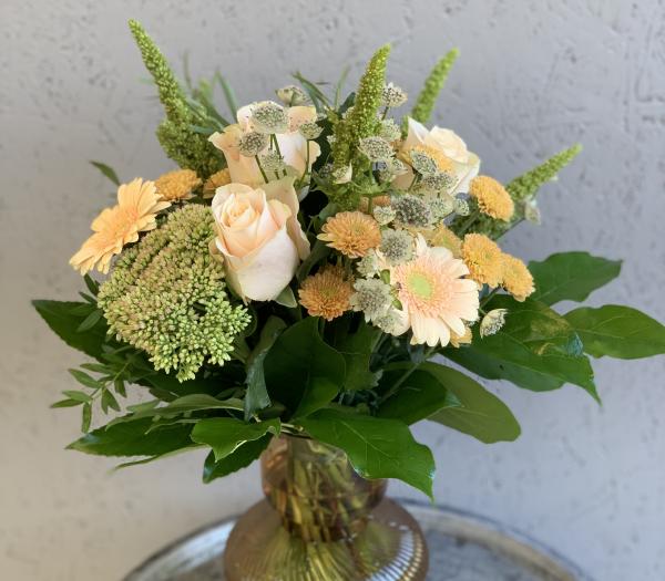 Säsongens milda toner med rosor